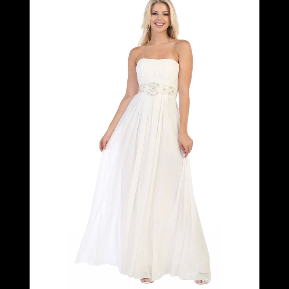 Ivory chiffon wedding dress